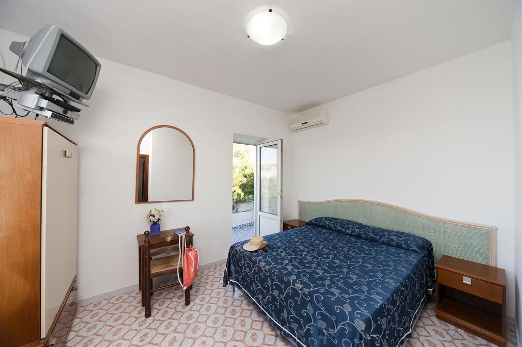 Residence Hotel La Rotonda Sul Mare Forio di Ischia Esterno foto